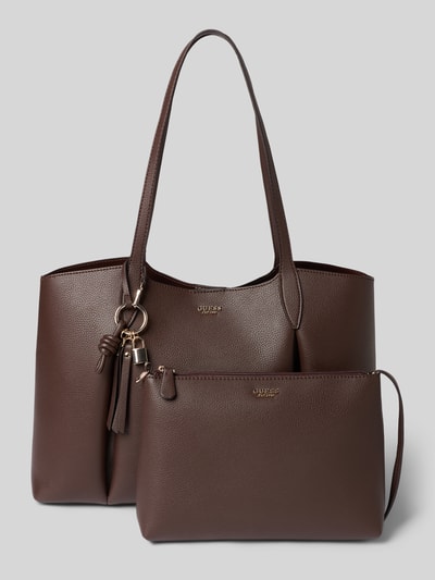 Produktfoto, Tote Bag in Leder-Optik Modell 'MELODY' von GUESS in Braun mit herausnehmbarem Innenfach, dezente Maserung, Logo-Detail