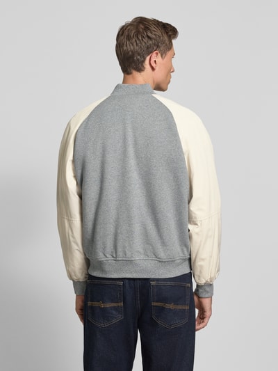 Tommy Hilfiger Relaxed Fit Bomberjacke aus Baumwoll-Mix Hellgrau 5