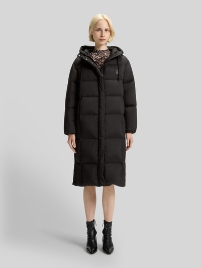 HUGO Płaszcz puchowy o kroju regular fit z kapturem model ‘FINI-3’ Czarny 4