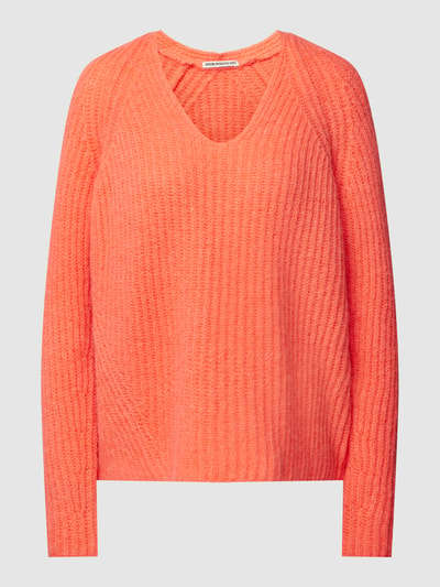 Drykorn Sweter z dzianiny z dekoltem w serek model ‘LYNETTE’ Koralowy 2