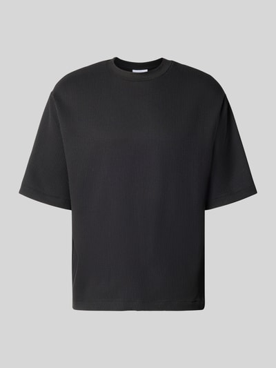 Produktfoto, Regular-Fit T-Shirt in Plissee-Optik von REVIEW, schwarzer Material-Mix mit Stretch-Anteil, Rundhalsausschnitt, Herren T-Shirt.