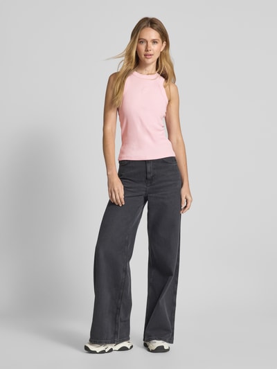 Vero Moda Top o kroju slim fit z mieszanki bawełny model ‘SMILE CAISA’ Różowy 1