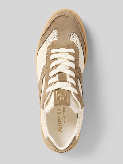 Productfoto, Low Top Sneaker met Strick-Einsatz Modell 'COURT W 4M' van Marc O'Polo, meerkleurig, leerlook, afgeronde punt, plat, logoprint, labelprint, vetersluiting, gestructureerde zool, materiaalverwerking: knitwear, kunstleer