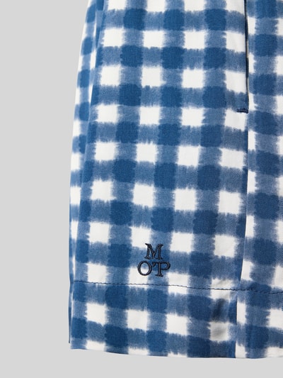 Produktfoto, Comfort Fit Pyjama Shorts aus reiner Viskose von Pyjama Shorts, niebiesko-biała krata, popelina, boczne kieszenie, elastyczny pas, jednolity kolor, materiał: czysta wiskoza