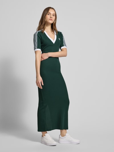 adidas Originals Strickkleid mit Label-Stitching Dunkelgruen Melange 1