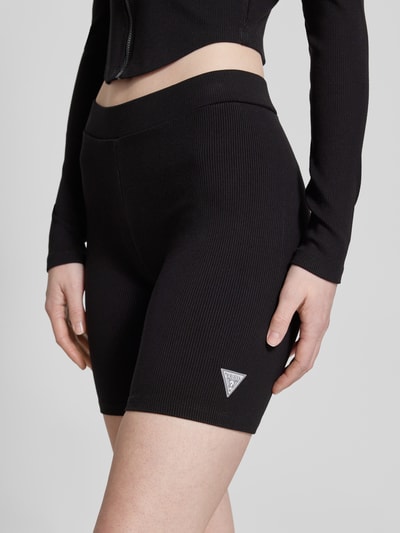 Guess Activewear Skinny Fit Shorts mit Label-Badge Modell 'CROCUS' Black 3