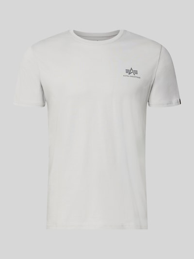 Produktfoto, T-Shirt mit Label-Details Modell 'BASIC' von Pegador, gerade Schnittform, reine Baumwolle, weiß, Rundhalsausschnitt, Herren T-Shirt