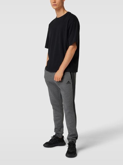 adidas Sportswear Spodnie dresowe z detalami z logo Antracytowy 1