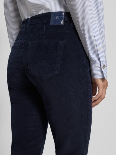 Brax Spodnie sztruksowe o kroju slim fit z mieszanki bawełny model ‘Mary’ Granatowy 3