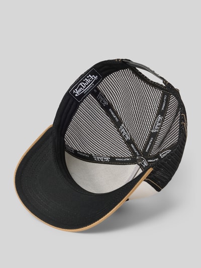 Produktfoto, Trucker Cap mit Logo-Stitching von Von Dutch, Schwarz-Beige, Baumwoll-Mix, Snapback, Mesh, Innenansicht, klare Netzstruktur.