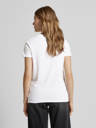 QS T-Shirt mit Label-Detail Modell 'Basic' Weiss 5