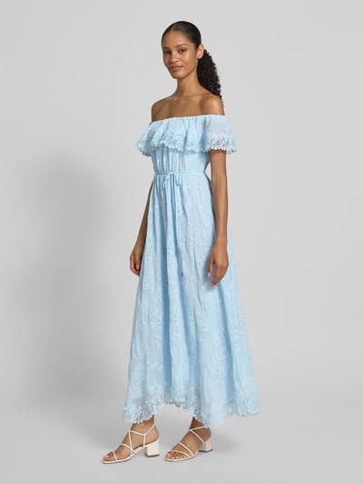 Forever New Avondjurk met broderie anglaise en strikceintuur Lichtblauw - 1