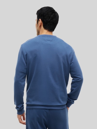 Tommy Hilfiger Bluza o kroju regular fit z czystej bawełny z napisem z logo Niebieski 5