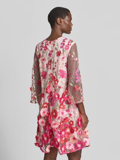 YAS Knielanges Cocktailkleid mit Stitchings Modell 'FLOWERING' Flieder 5