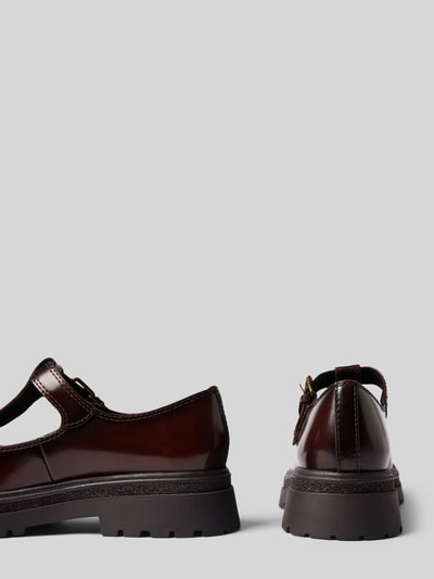 Produktfoto, Loafer mit Klettverschluss von Tamaris in glänzendem Dunkelbraun mit strukturierter Sohle, glatte Oberfläche, Kontrastnähte
