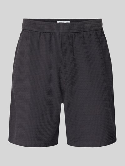 Produktfoto, Regular Fit Sweatshorts aus reiner Baumwolle von Marc O'Polo Denim in Optik: Unifarben, strukturierte Piqué-Oberfläche, Label-Patch, elastischer Bundabschluss mit Tunnelzug, seitliche Eingrifftaschen und Gesäßtasche, Materialverarbeitung: Piqué, Farbe dunkel, Passform: Regular-Fit