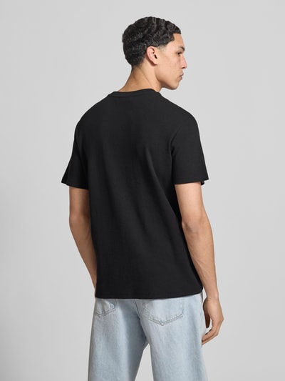 Calvin Klein Jeans Regular Fit T-Shirt mit Logo-Patch Black 5