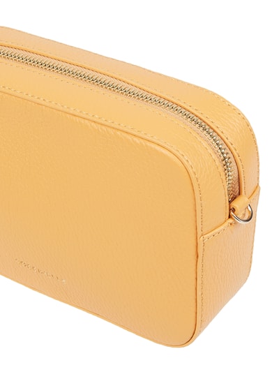 Coccinelle Cameratas van leer, model 'Tebe'  Apricot - 3