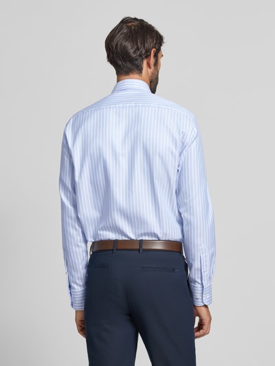 ETERNA Koszula biznesowa o kroju Modern Fit z kołnierzykiem typu kent Błękitny 5