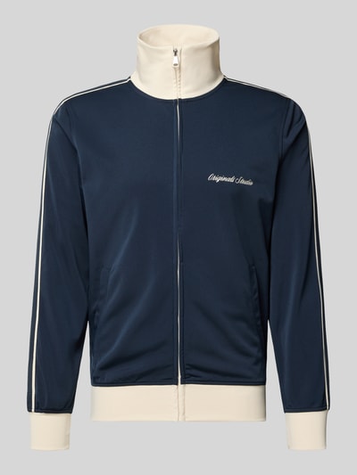 Produktfoto, donkerblauwe heren slim fit Sweatjacke met gestikt logo, opstaande kraag, steekzakken, ritssluiting, elastische boorden, model 'Niagara' van JACK & JONES, ruglengte maat M 67 cm, mouwlengte maat M 65 cm