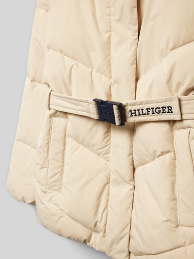 Tommy Hilfiger Teens Steppjacke mit Taillengürtel Ecru 2