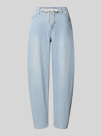 Produktfoto, Barrel Leg Jeans aus Baumwoll-Mix von s.Oliver RED LABEL in hellem Denim, 5-Pocket-Design, Tunnelzugbund, strukturierte Oberfläche