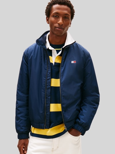 Tommy Jeans Regular Fit Blouson mit Label-Patch Dunkelblau 4