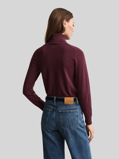 GANT sweter z golfem o kroju regular fit z mieszanki wełny Bordowy 5