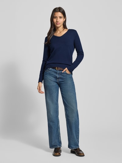 Christian Berg Woman Strickpullover aus Viskose-Mix mit V-Ausschnitt Dunkelblau 1