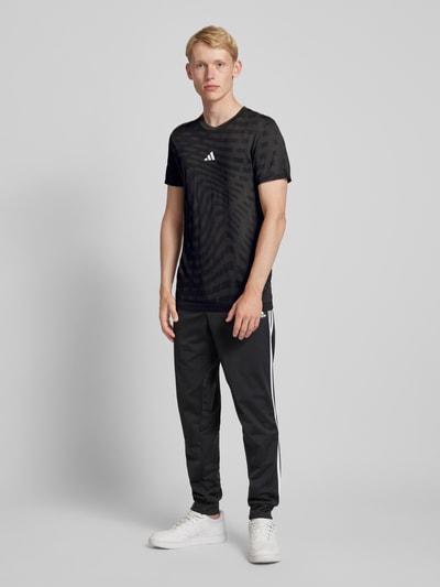 Adidas Training T-Shirt mit Strukturmuster Black 1