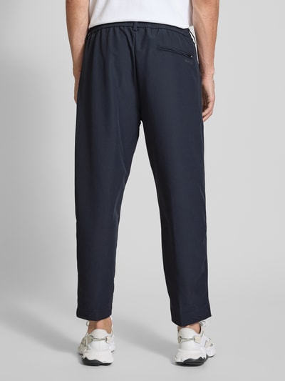 BOSS Green Relaxed Fit Bundfaltenhose mit elastischem Bund Dunkelblau 5