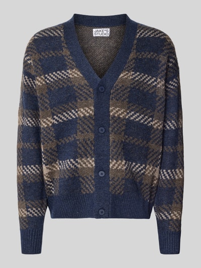 Produktfoto, Relaxed Fit Strickjacke mit Allover-Muster Modell 'MARIAN' von Jake*s Studio Men in Blau und Braun mit Knopfleiste und Rippstruktur