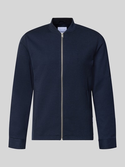 Produktfoto, Slim Fit Sweatjacke mit Stehkragen von Lindbergh, granatowa Mieszanka materiałów z dodatkiem streczu, zamek błyskawiczny, wpuszczane kieszenie, Długość tyłu w rozmiarze M: 67 cm, Długość rękawów w rozmiarze M: 66 cm