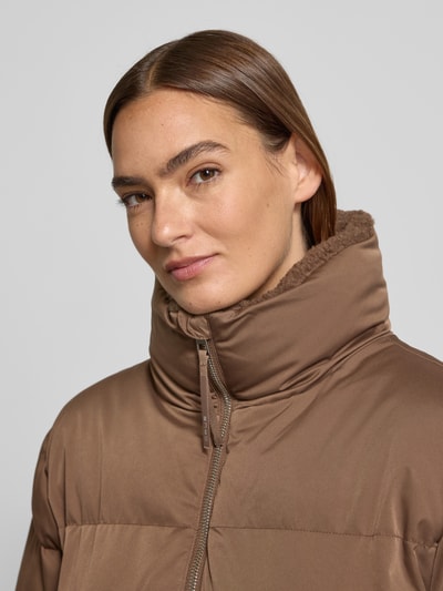 OPUS Steppjacke mit Stehkragen und Eingrifftaschen Modell 'Hileen' Schoko 3