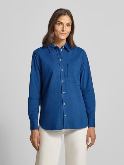 Christian Berg Woman Relaxed Fit Hemdbluse in Cord-Optik mit Brusttasche Blau 4