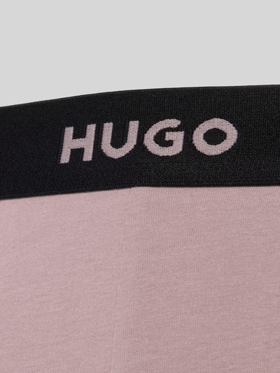 Produktfoto, Slim Fit Trunks aus Baumwoll-Mix im 3er-Pack Modell 'PACK' von HUGO, Optik: Unifarben, Passform: Slim-Fit, Applikation: Label-Schriftzug am elastischen Bundabschluss, Multipack: 3er-Pack, Materialverarbeitung: Stretch-Jersey, Material: Baumwoll-Mix.