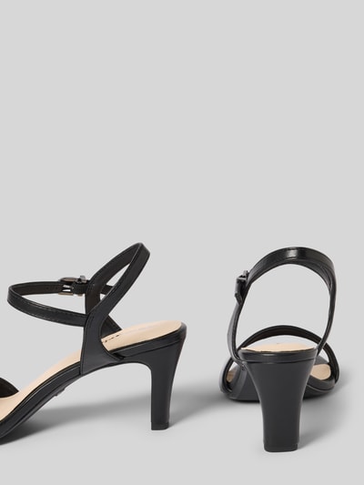 Produktfoto, schwarze Sandaletten mit Stiletto-Absatz von Tamaris in Lederoptik, runde Schuhspitze, strukturierte Sohle, Label-Prägung
