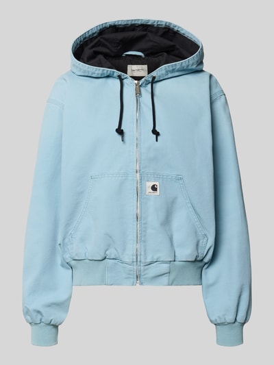 Produktfoto, Sweatjacke mit Kapuze und Känguru-Tasche von Carhartt Work In Progress in Hellblau, Reine Baumwolle, Relaxed-Fit, Label-Detail, Reißverschluss