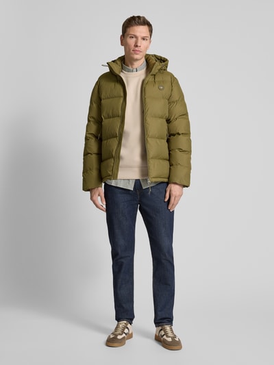 Gant Steppjacke mit Label-Patch Oliv 1