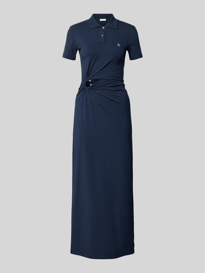Produktfoto, Slim Fit Maxikleid mit Polokragen von Rabanne in Dunkelblau, elastischer Baumwoll-Mix, Cut-Out mit Raffungen, glatte Oberfläche.