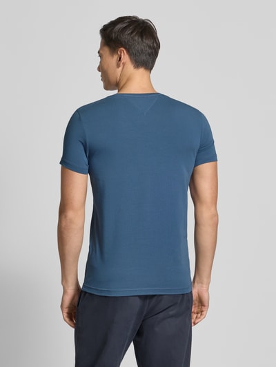 Tommy Hilfiger Slim Fit T-Shirt aus Baumwoll-Elasthan-Mix Jeansblau 5