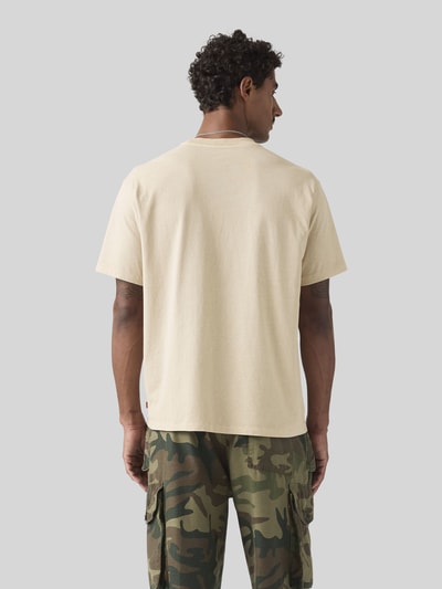 Levi's® Regular Fit T-Shirt aus Baumwolle Beige 5