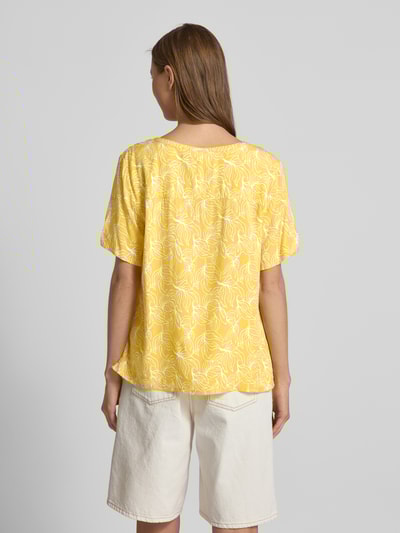 Christian Berg Woman Slim fit blouseshirt met tuniekkraag Mosterdgeel - 5