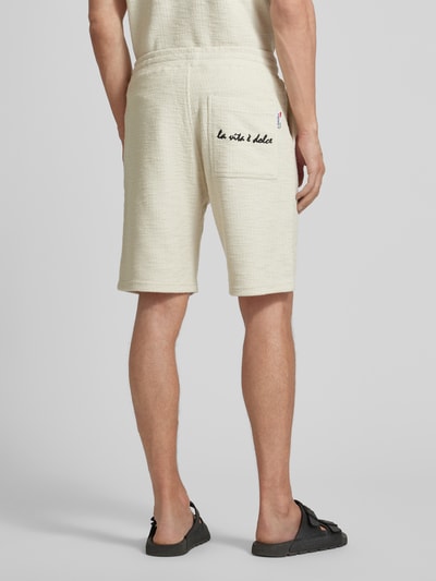 CARLO COLUCCI Regular Fit Shorts mit Label-Patch Beige 5