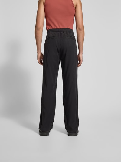 Diesel Stoffhose mit Gesäßtaschen Black 5