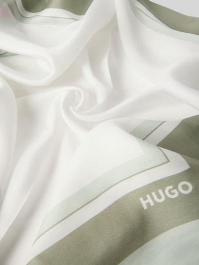 HUGO Tuch aus Viskose-Seiden-Mix Modell 'BANDANA' Hellgruen 2