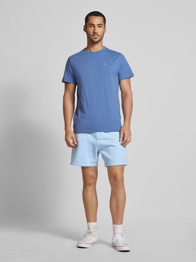 Tommy Jeans Regular Fit Sweatshorts mit Logo-Patch Modell 'BEACH' Hellblau 1