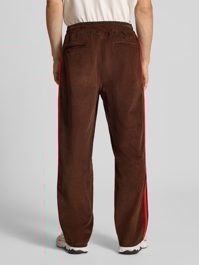 adidas Originals Straight fit corduroy broek met galonstrepen Donkerbruin - 5