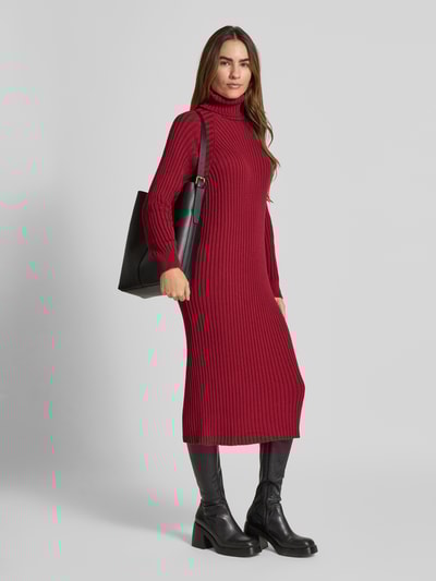YAS Strickkleid mit Rollkragen Modell 'MAVI' Dunkelrot 1