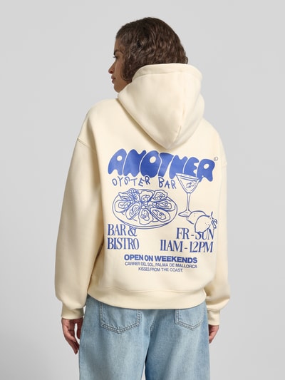 ANOTHER COTTON LAB Hoodie mit Label-Print und Känguru-Tasche Hellgelb 5